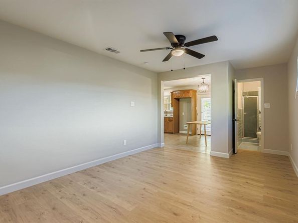 110 W Marguerita Drive , Garland Texas 75040