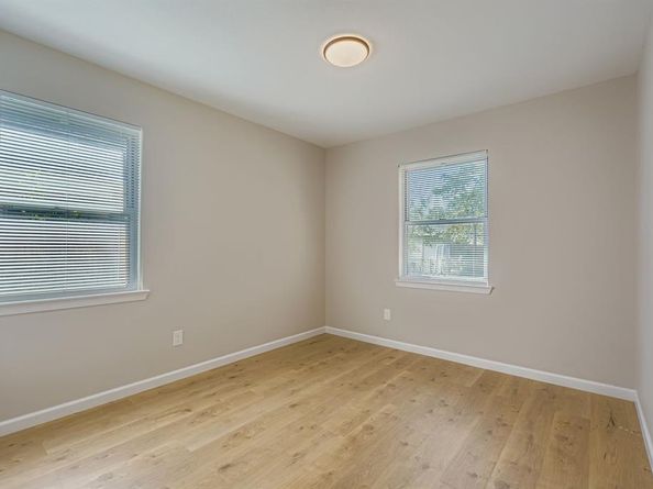 110 W Marguerita Drive , Garland Texas 75040