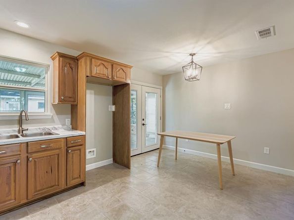 110 W Marguerita Drive , Garland Texas 75040