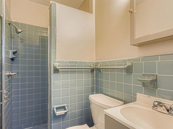 110 W Marguerita Drive , Garland Texas 75040