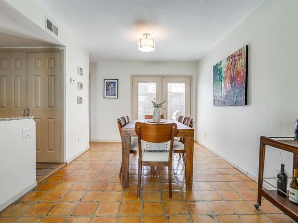 2710  Douglas Avenue  114, Dallas Texas 75219