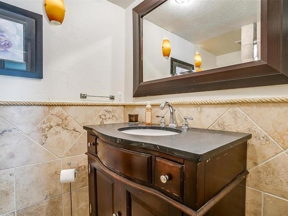2710  Douglas Avenue  114, Dallas Texas 75219