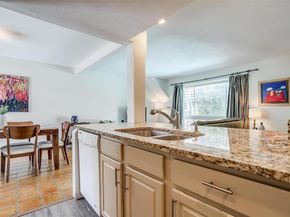 2710  Douglas Avenue  114, Dallas Texas 75219