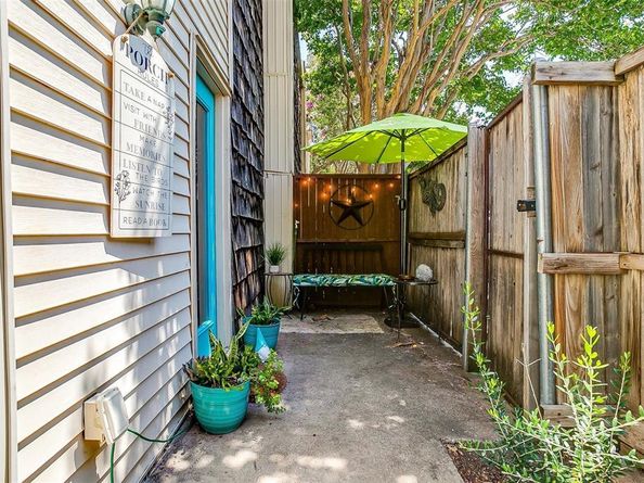 2710  Douglas Avenue  114, Dallas Texas 75219