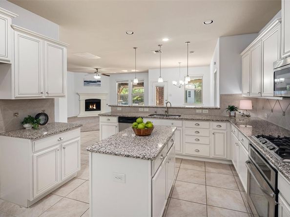 432  Hideaway Road , McKinney Texas 75072