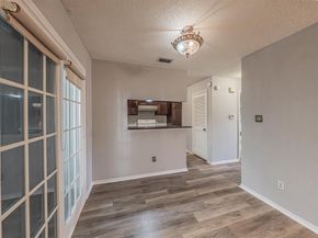 2101  Saint Michaels Drive  209, Arlington Texas 76011