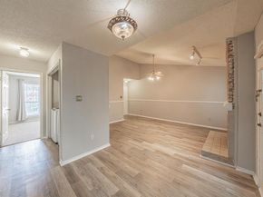 2101  Saint Michaels Drive  209, Arlington Texas 76011