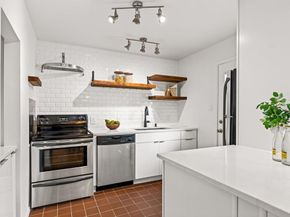 4944 N Hall Street , Dallas Texas 75235