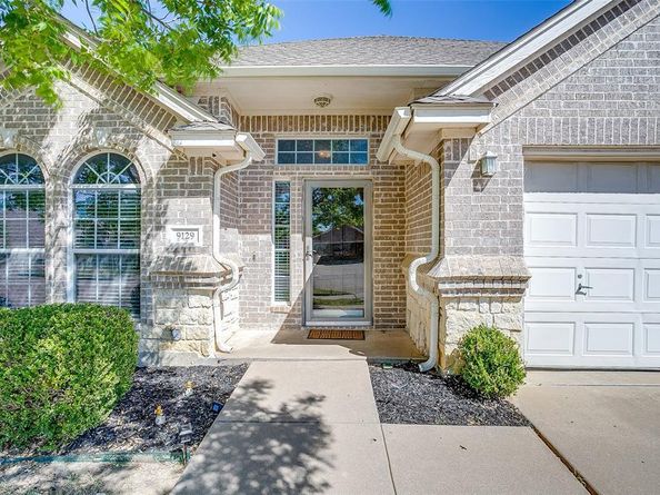 9129  River Trails Boulevard , Fort Worth Texas 76118
