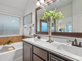 1609  Emerald Tree Place , Aubrey Texas 76227