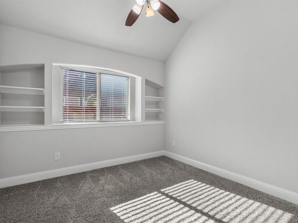 1609  Emerald Tree Place , Aubrey Texas 76227