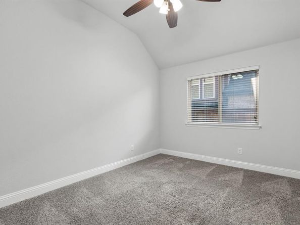 1609  Emerald Tree Place , Aubrey Texas 76227