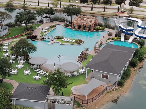 1609  Emerald Tree Place , Aubrey Texas 76227