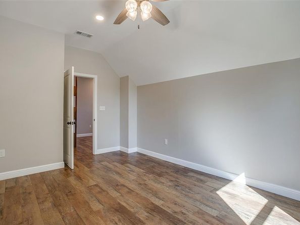 311  Russell Street , White Settlement Texas 76108