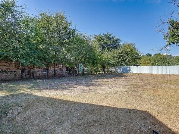 311  Russell Street , White Settlement Texas 76108