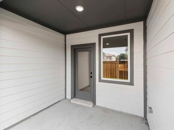 2681  Mineral Wells Lane , Dallas Texas 75228