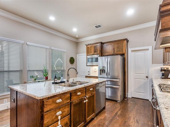 4904  Sage Hill Drive , Carrollton Texas 75010