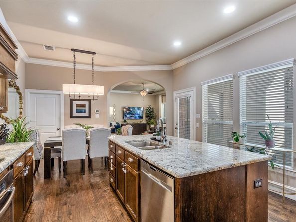 4904  Sage Hill Drive , Carrollton Texas 75010
