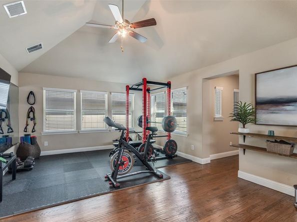 4904  Sage Hill Drive , Carrollton Texas 75010