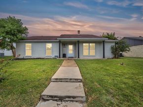 8401  Woodside Road , Rowlett Texas 75088