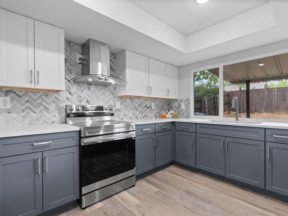 7805  Bermejo Road , Fort Worth Texas 76112