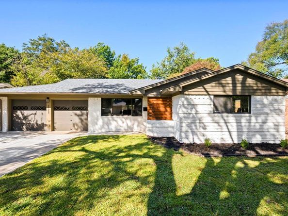 11329  Earlywood Drive , Dallas Texas 75218