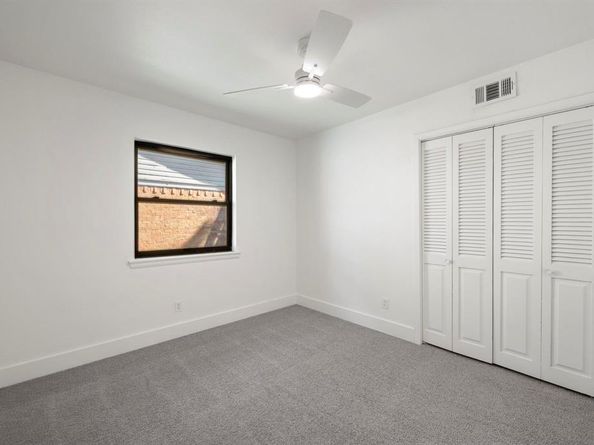 11329  Earlywood Drive , Dallas Texas 75218