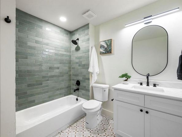 11329  Earlywood Drive , Dallas Texas 75218