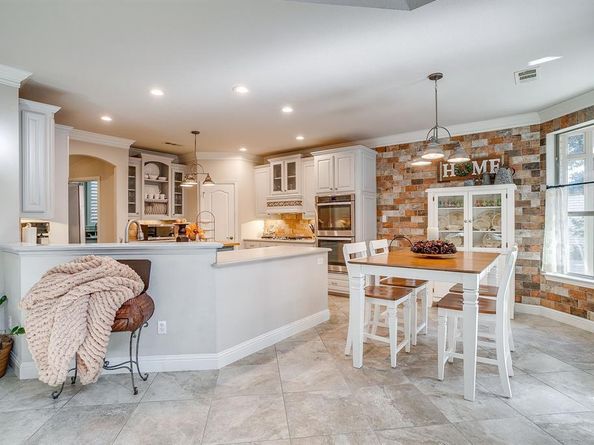 8963  Little Reata Trail , Benbrook Texas 76126