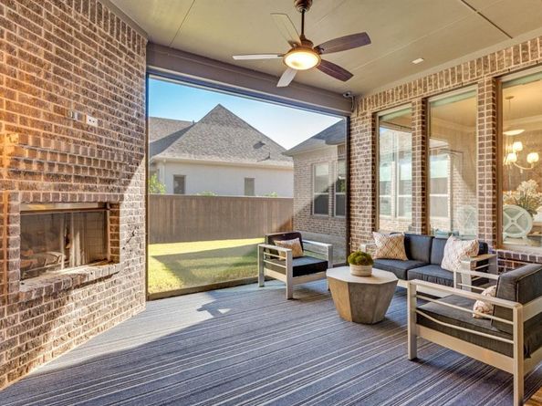 1403  Laurel Green Court , Arlington Texas 76005