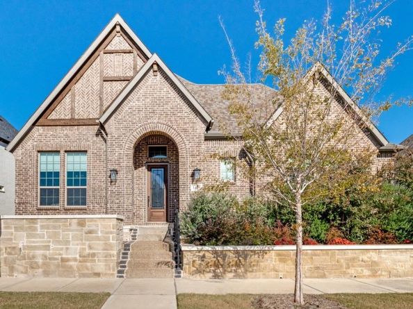 1403  Laurel Green Court , Arlington Texas 76005
