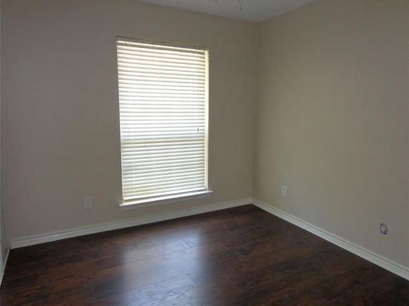 4421  Rosedale Drive , Grand Prairie Texas 75052