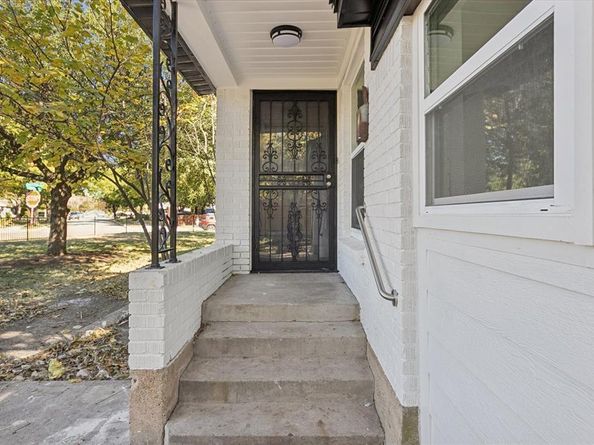 1626  Crest Ridge Drive , Dallas Texas 75228