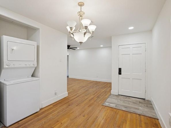 1626  Crest Ridge Drive , Dallas Texas 75228