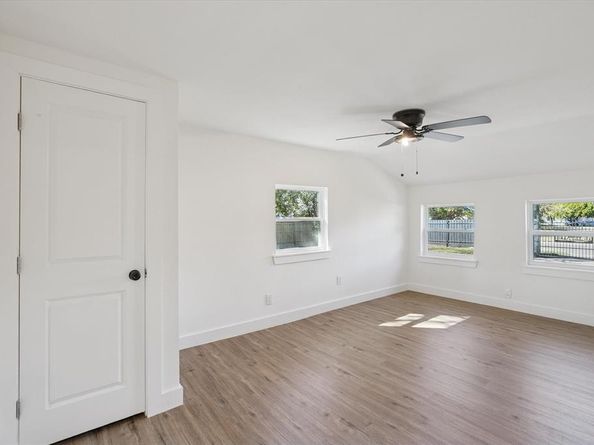 1626  Crest Ridge Drive , Dallas Texas 75228