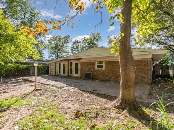 1912 S Harvard Street , Irving Texas 75061