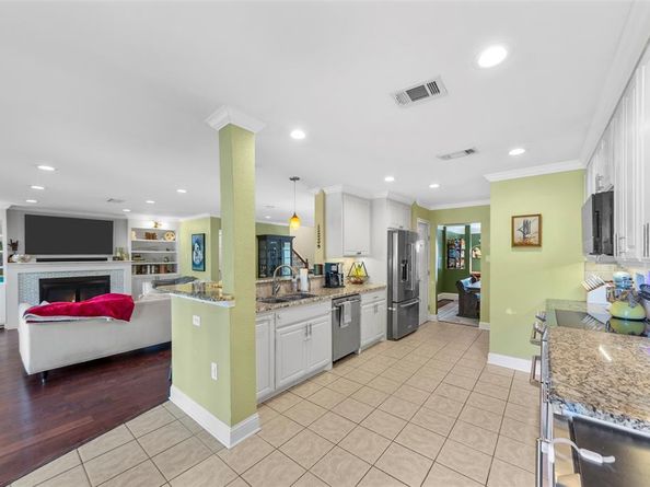 1112  Ridgeway Circle , Richardson Texas 75080