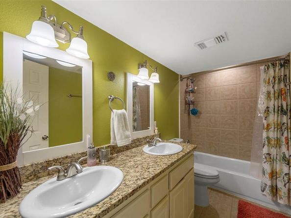 1112  Ridgeway Circle , Richardson Texas 75080