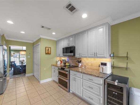 1112  Ridgeway Circle , Richardson Texas 75080