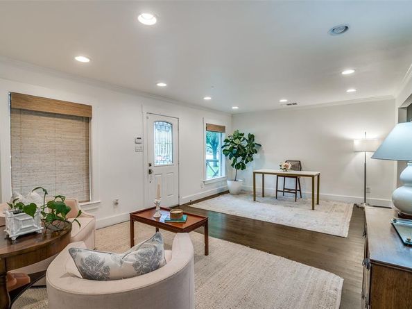 5947  Goodwin Avenue , Dallas Texas 75206