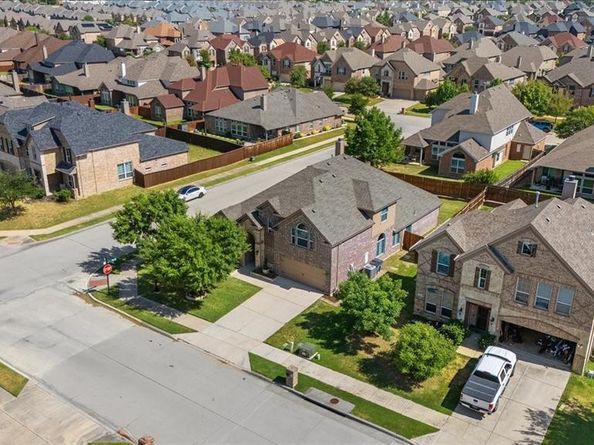 2468  Playa Del Mar Drive , Little Elm Texas 75068