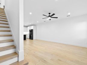 1147 N Madison Avenue  104, Dallas Texas 75208