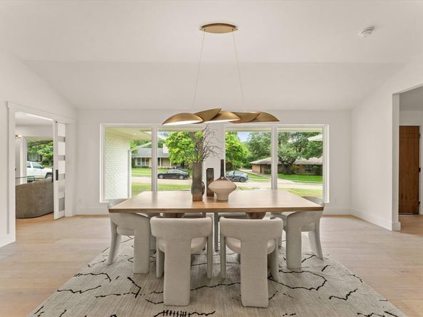 7210  Baxtershire Drive , Dallas Texas 75230