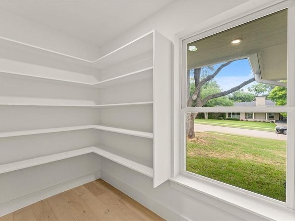 7210  Baxtershire Drive , Dallas Texas 75230