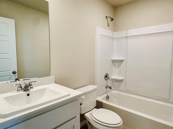 9352  PEAR BUTTE Drive , Fort Worth Texas 76140