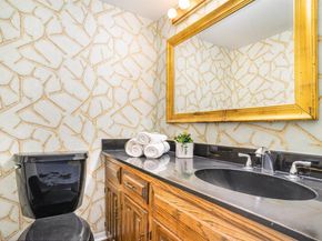 2945  Country Place Circle , Carrollton Texas 75006