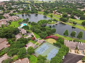 2920  Shady Lake Circle , Carrollton Texas 75006