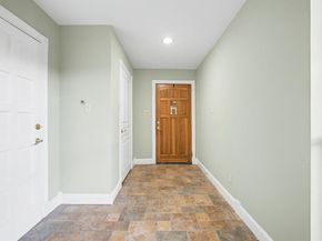 2920  Shady Lake Circle , Carrollton Texas 75006