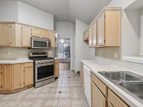 600 N Chattey Road , DeSoto Texas 75115