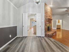 600 N Chattey Road , DeSoto Texas 75115